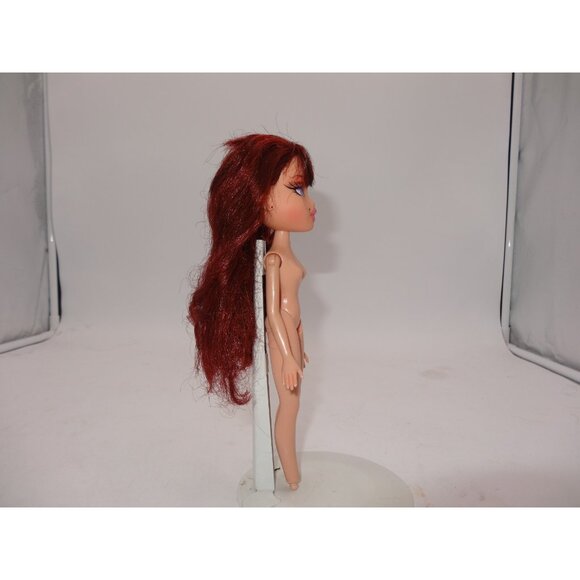 Vintage Bratz Doll Stamped 2001 on Neck and Back Phoebe With Mole and Blue eyes - Picture 3 of 5